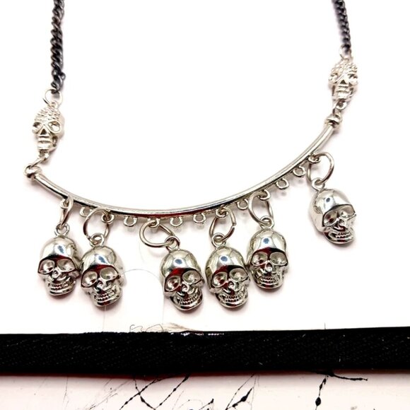 Six Skull Goth Semi Circular Bib Silver + Black Tone Necklace-19 inches - Picture 2 of 7